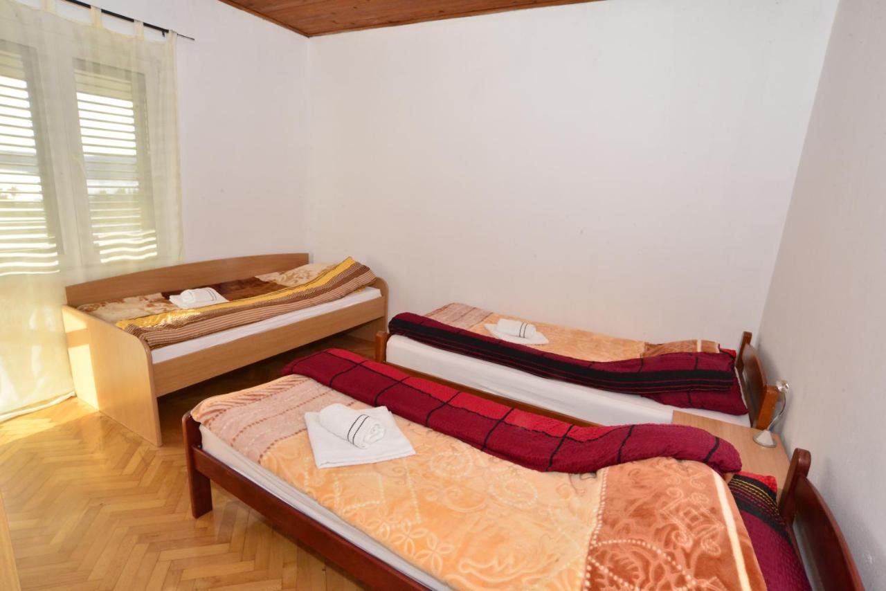 House Sarovic Appartement Tivat Buitenkant foto