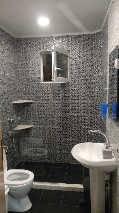 House Sarovic Appartement Tivat Buitenkant foto